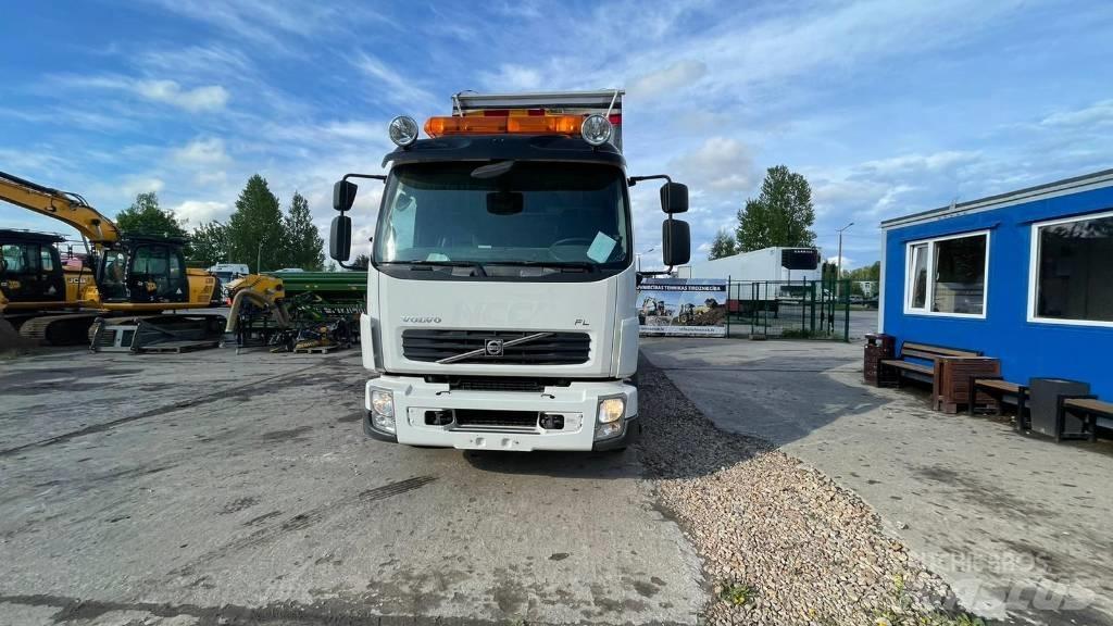 Volvo FL 10 Transportatoare vehicule
