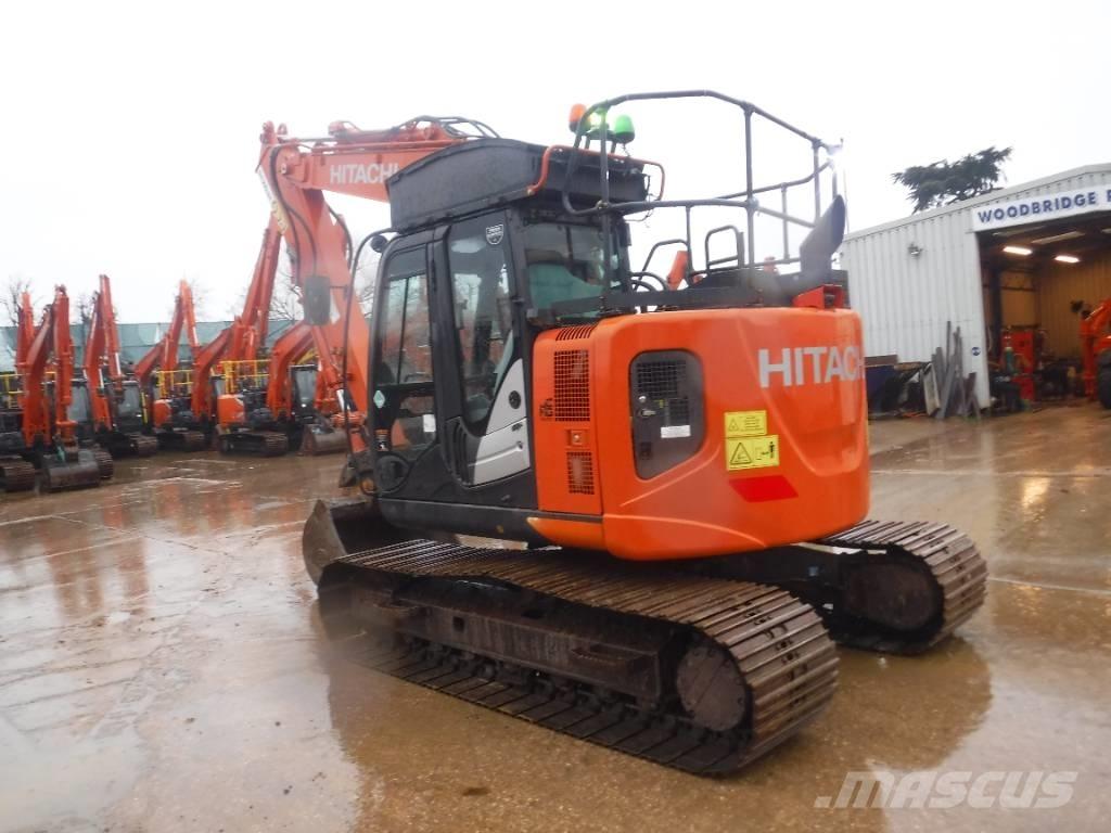 Hitachi ZX 135 US-6 Excavatoare pe șenile
