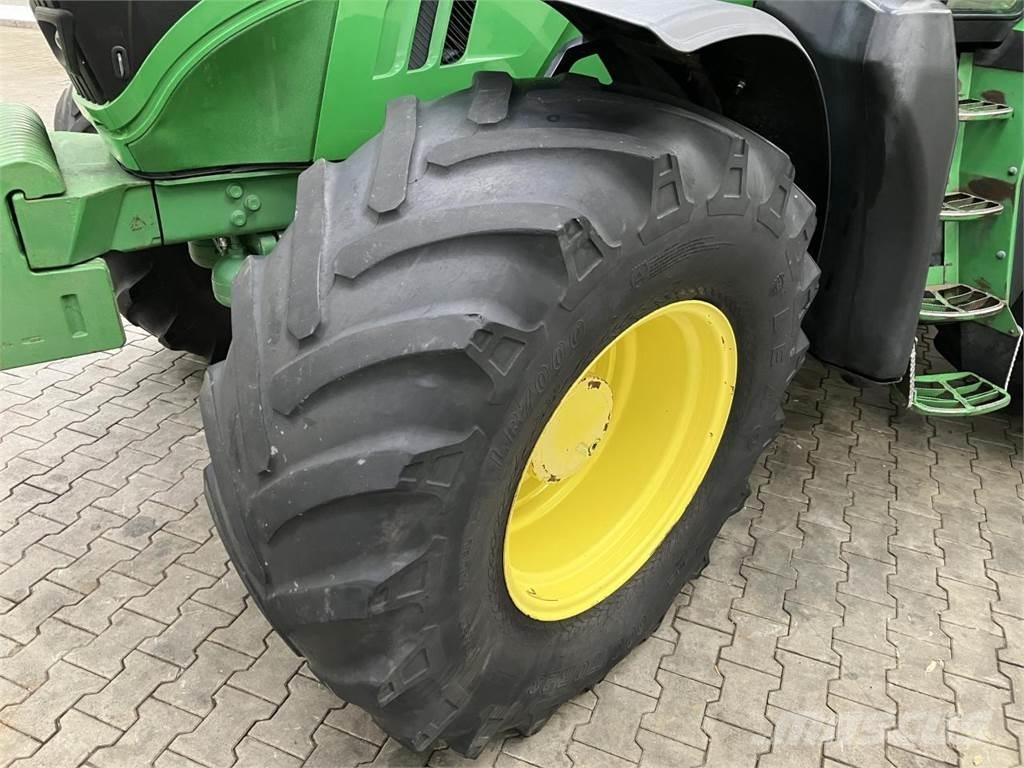 John Deere 6170R Tractoare