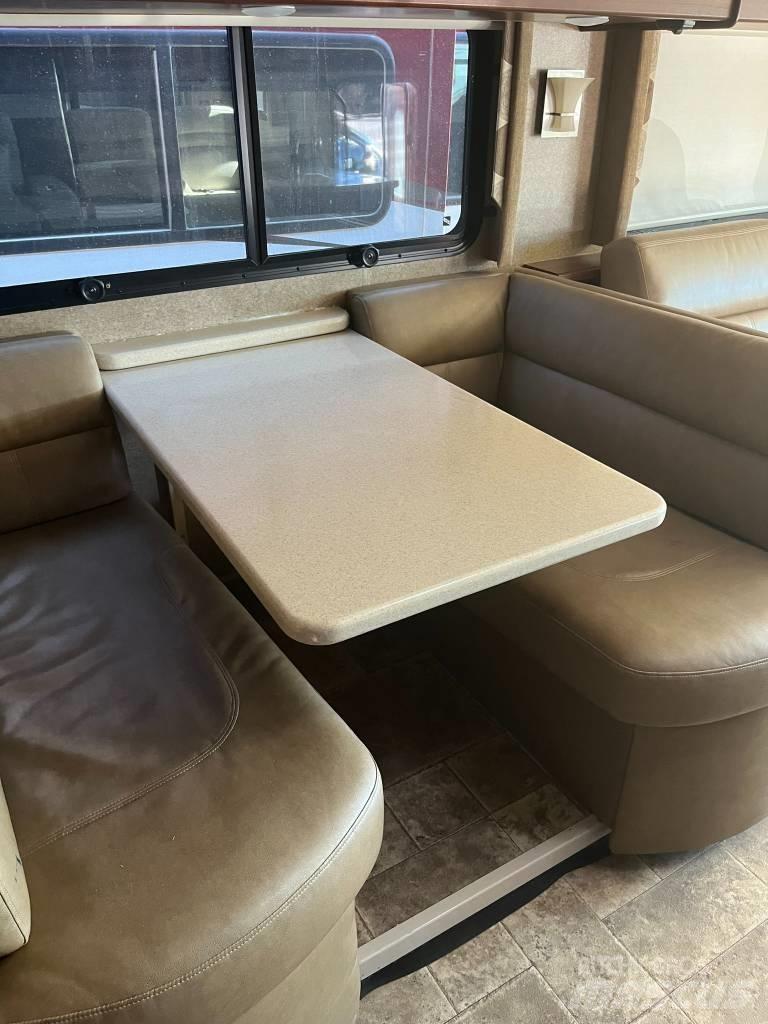 Thor Pallazzo M36 Rulote si caravane