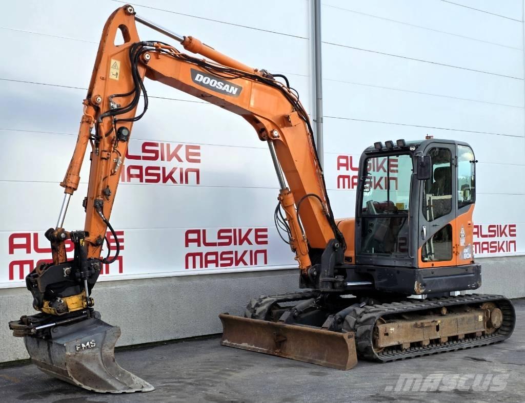 Doosan DX 80 R Excavatoare 7t - 12t