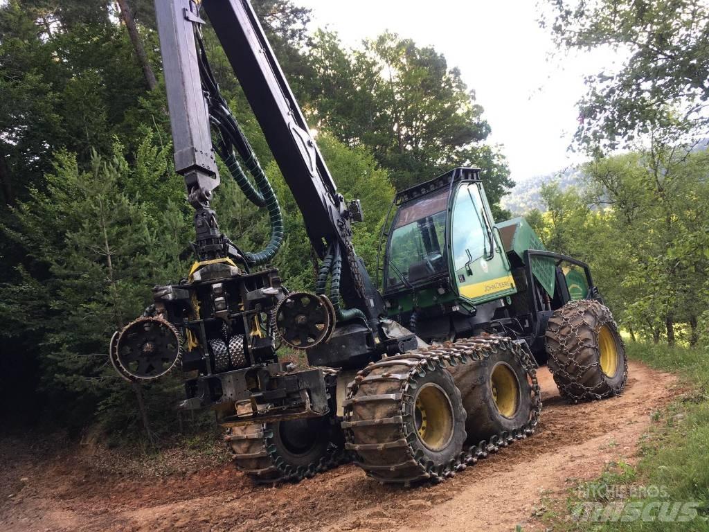 John Deere 1270 D Combine forestiere