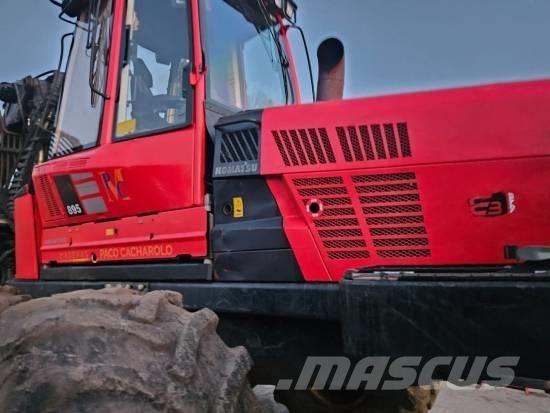 Komatsu 895 Transportoare