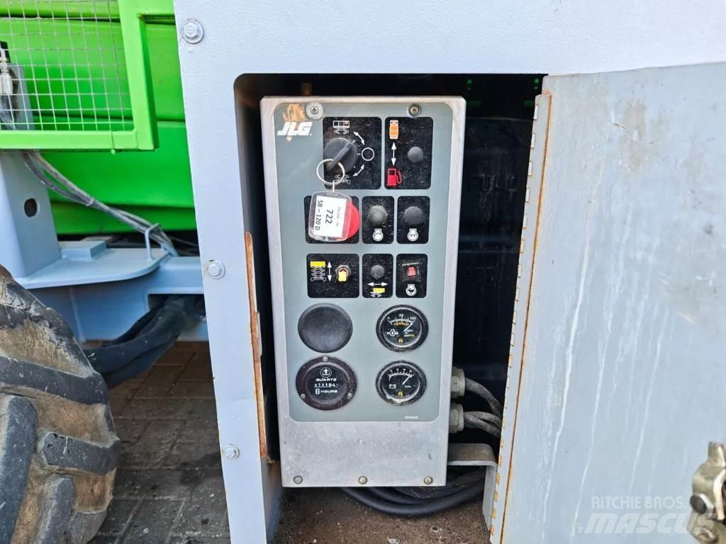 JLG 33 RTS Platforme foarfeca