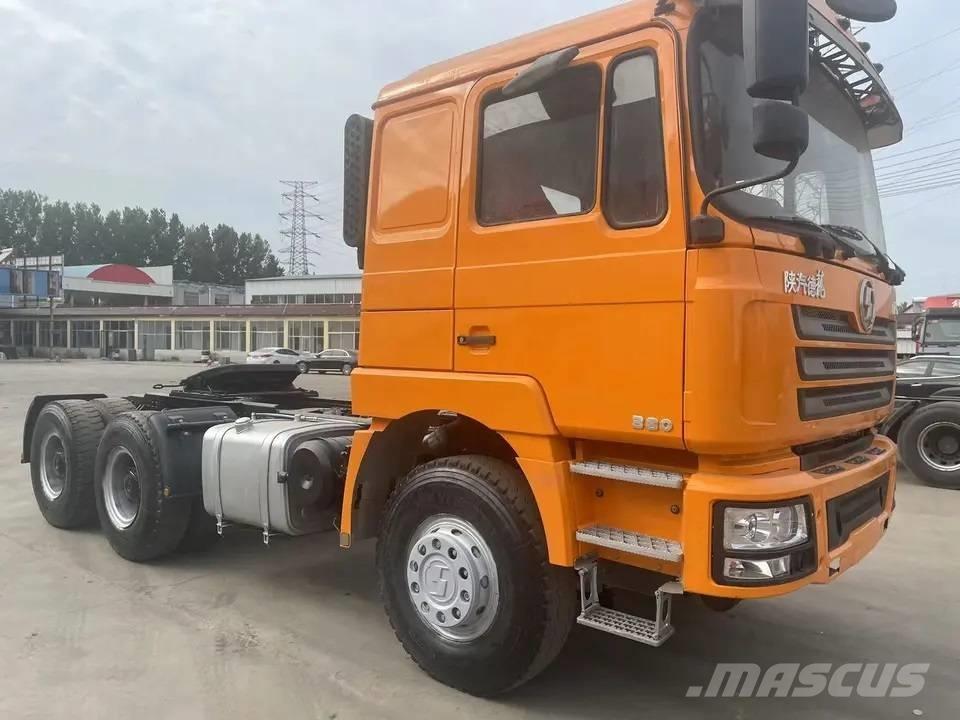 Shacman F3000 6x4 Autotractoare