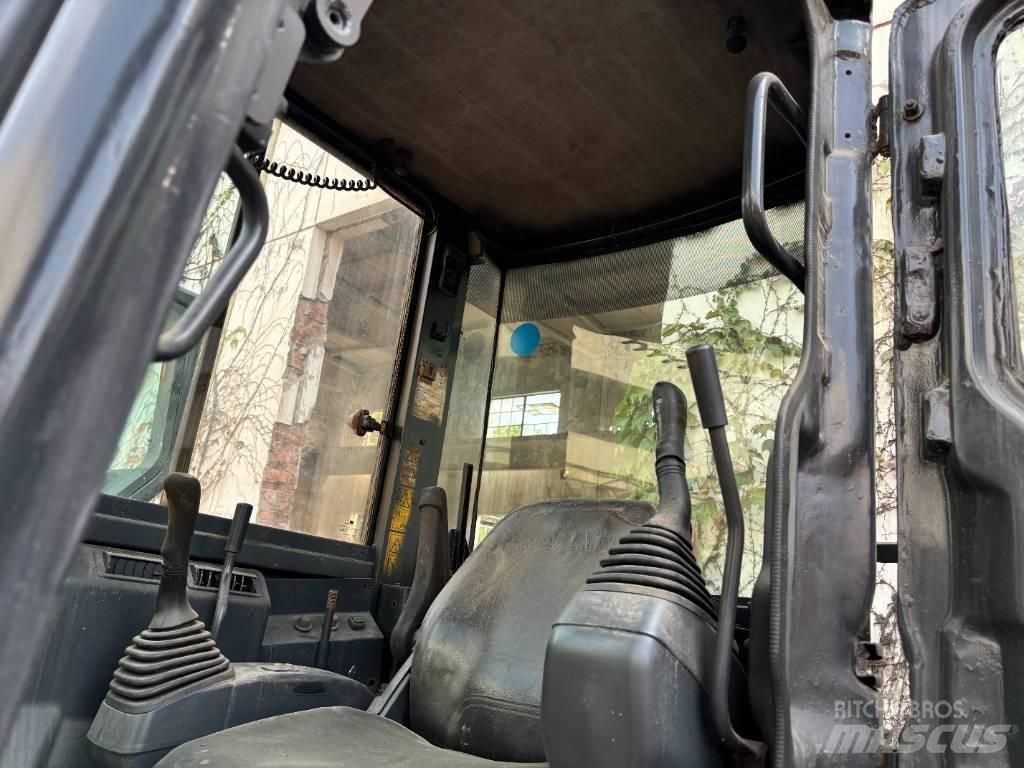 Komatsu PC35MR Mini excavatoare < 7t