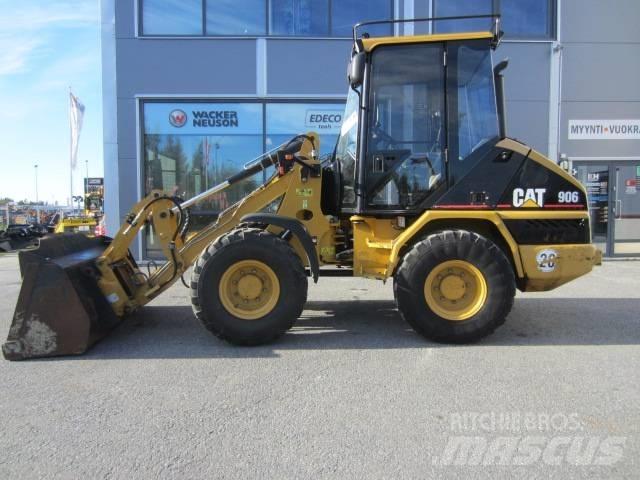 CAT 906 Incarcator pe pneuri