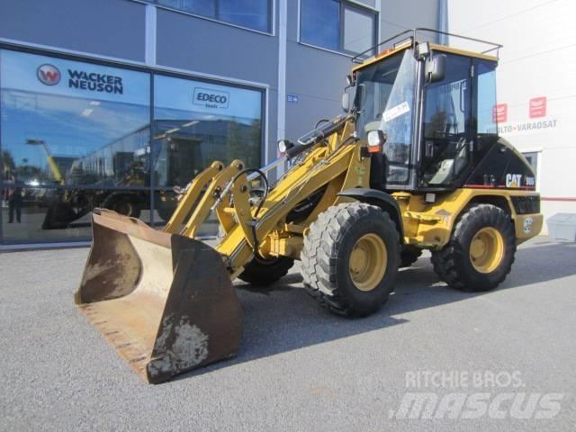 CAT 906 Incarcator pe pneuri