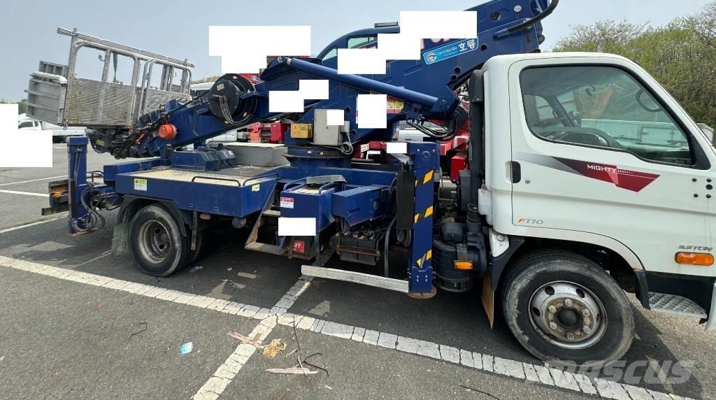 Horyong SKY280 Platforme aeriene montate pe camion