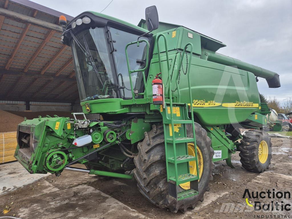 John Deere 9540 Combine de secerat