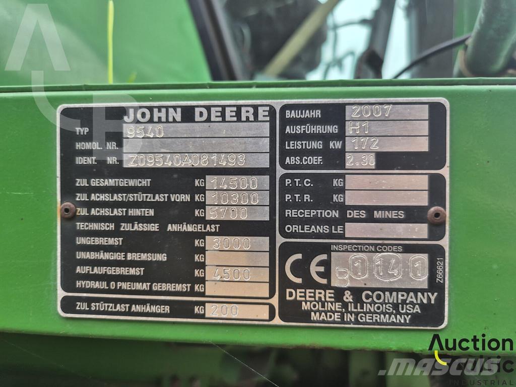 John Deere 9540 Combine de secerat