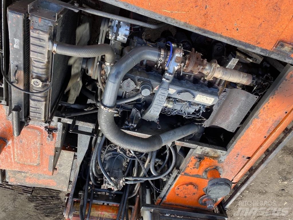 Hitachi EX 270 Excavatoare pe șenile
