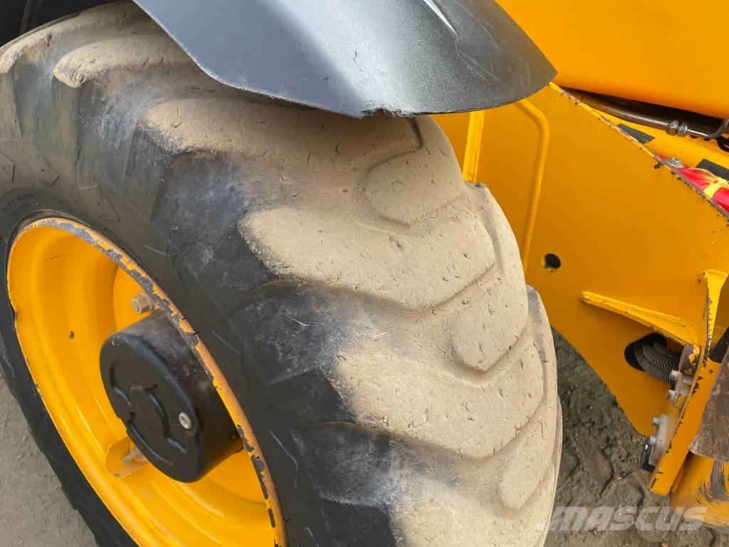 JCB 540-140 Stivuitoare telescopice