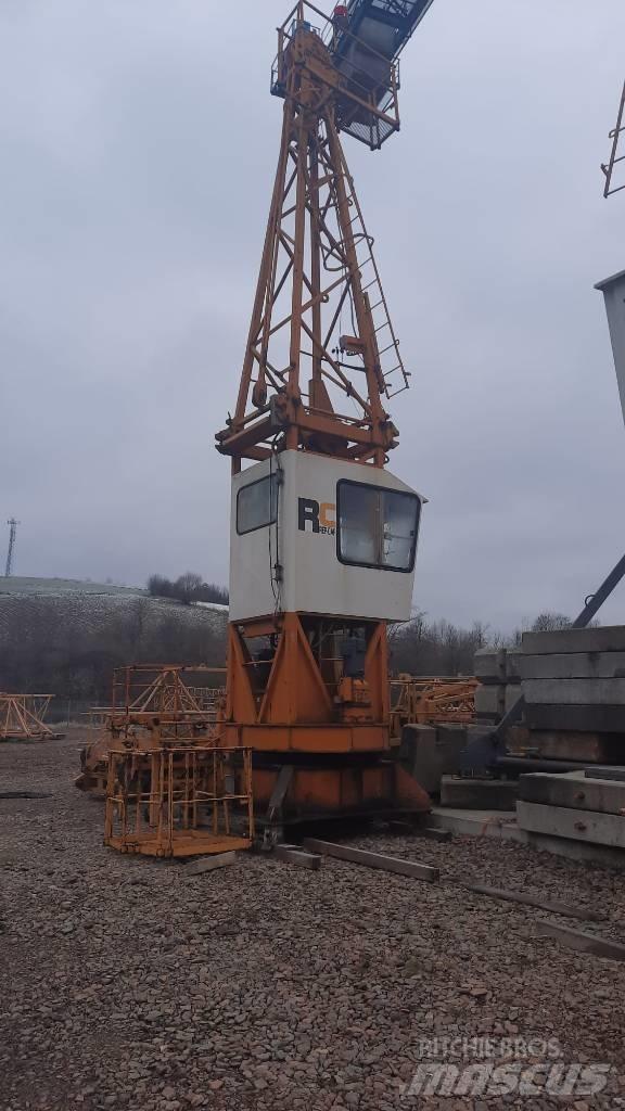 Liebherr 112 EC-H 8 Macarale turn