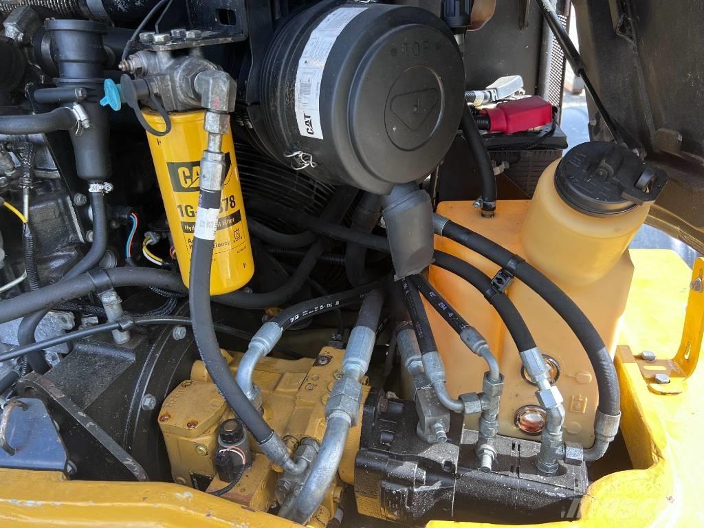 CAT 908 H Incarcator pe pneuri