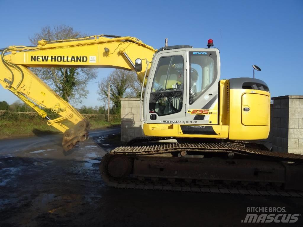 Kobelco SK 235 Excavatoare pe șenile
