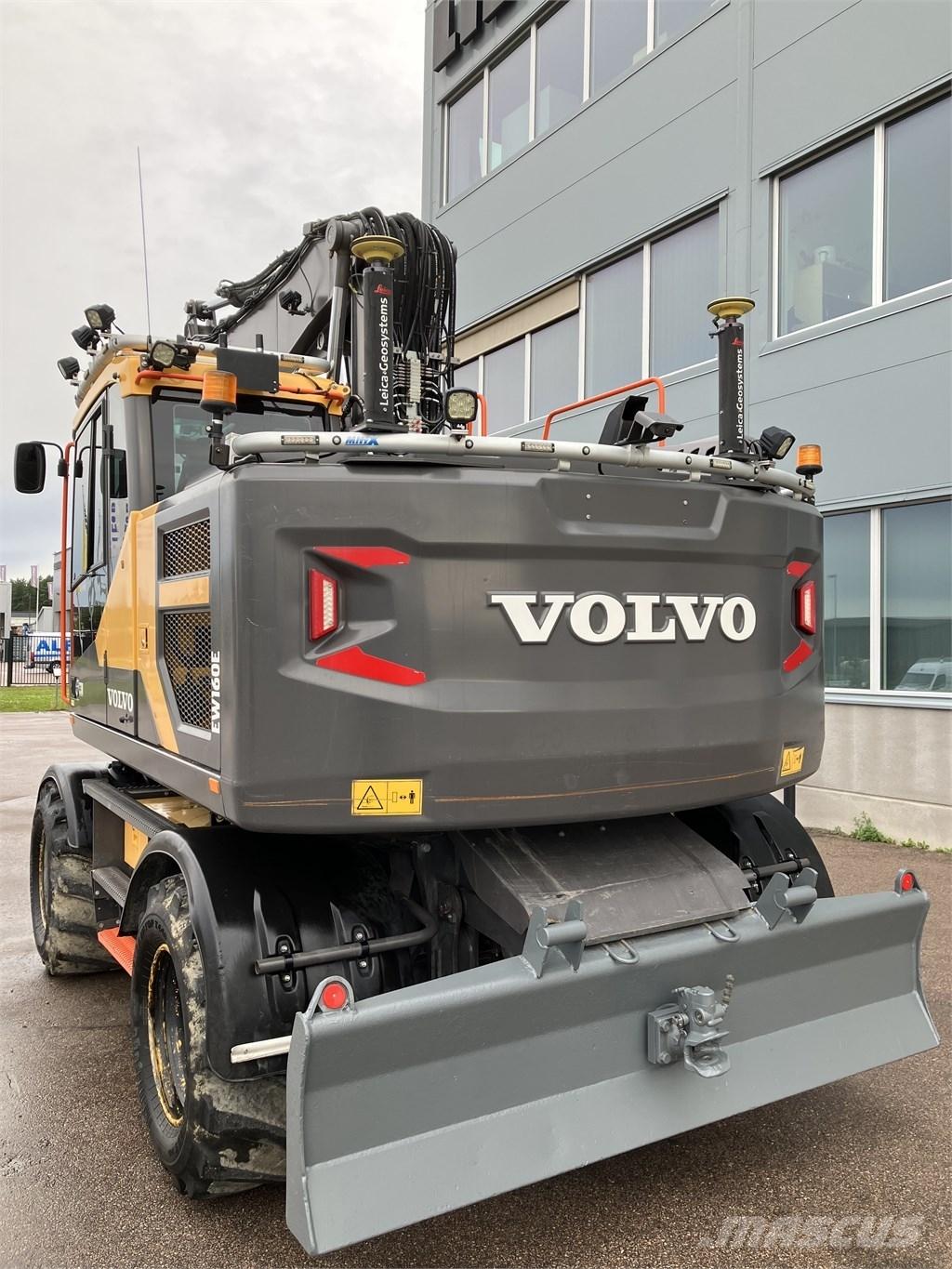 Volvo EW 160 E Excavatoare cu roti