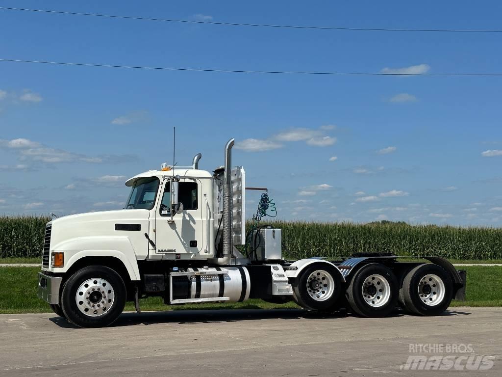 Mack Pinnacle CH613 Autotractoare