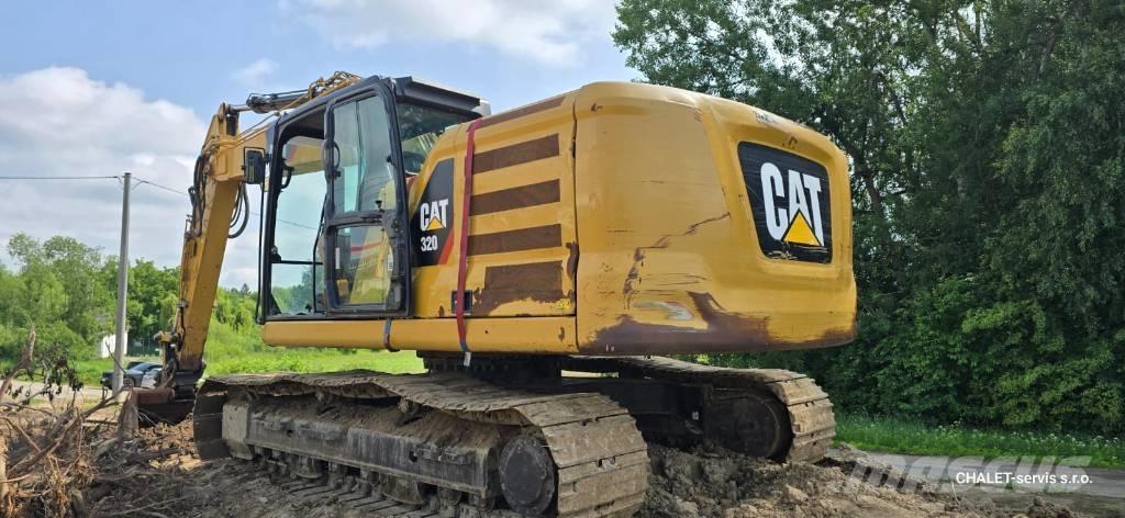 CAT 320 Excavatoare pe șenile
