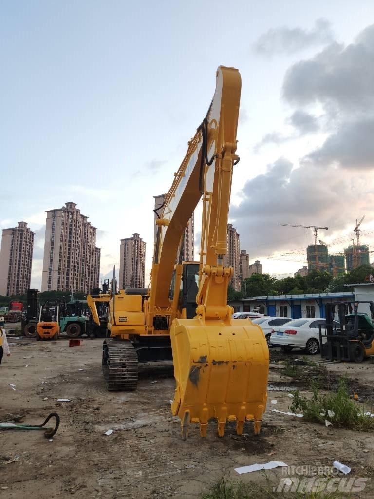 Komatsu PC 200-7 Excavatoare 7t - 12t