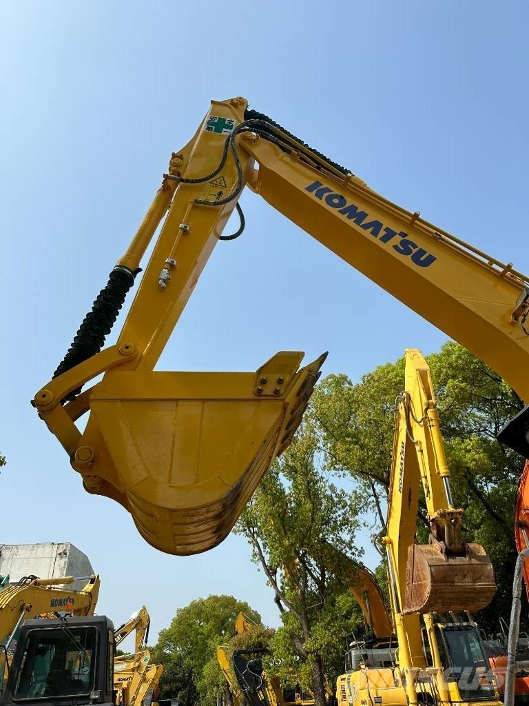 Komatsu PC 130 Excavatoare pe șenile
