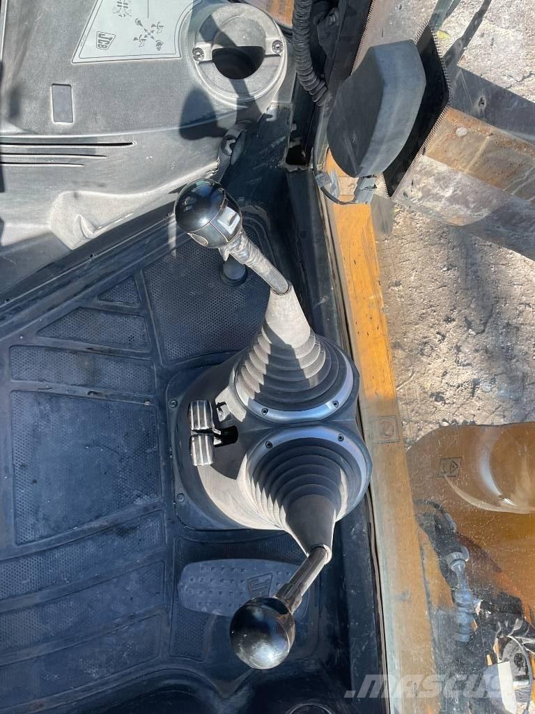 JCB 3 CX ECO Buldoexcavatoare