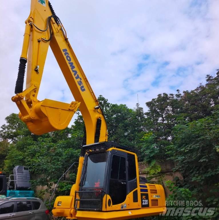 Komatsu PC 220-7 Excavatoare pe șenile
