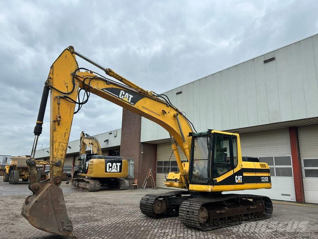 CAT 320 B L Excavatoare pe șenile
