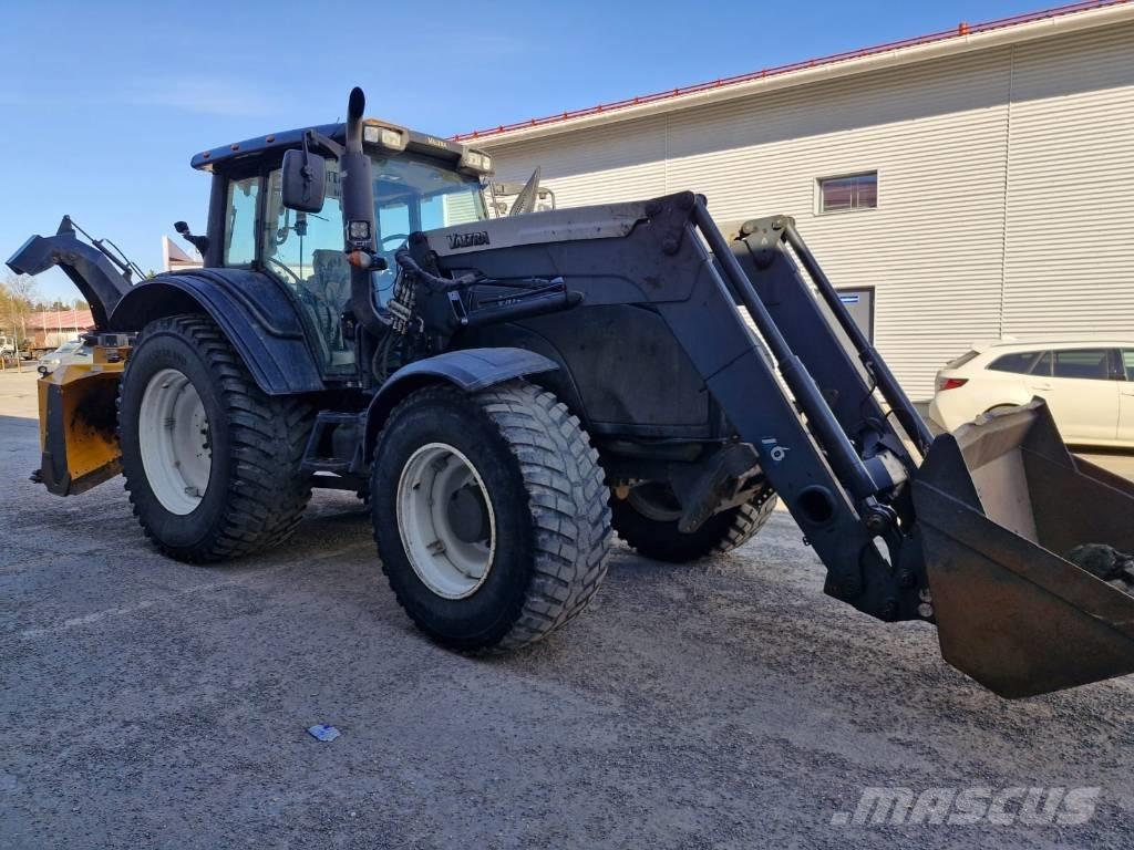 Valtra T 191 Tractoare