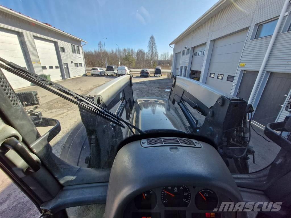 Valtra T 191 Tractoare