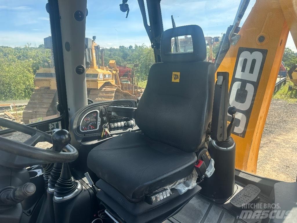JCB 4 CX SM Buldoexcavatoare
