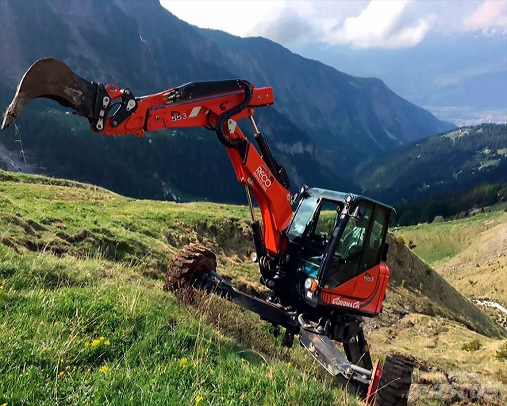 Euromach R555 Excavator amfibiu