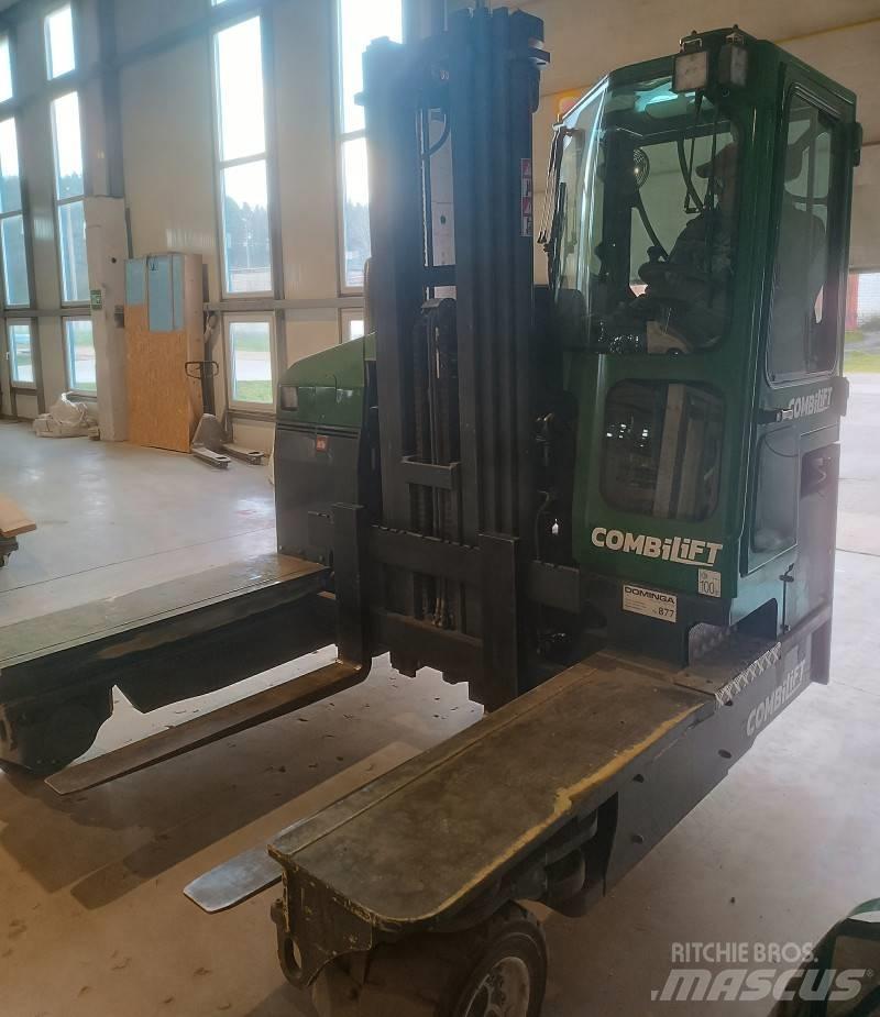 Combilift C4000 MK4 Stivuitoare cu patru brate