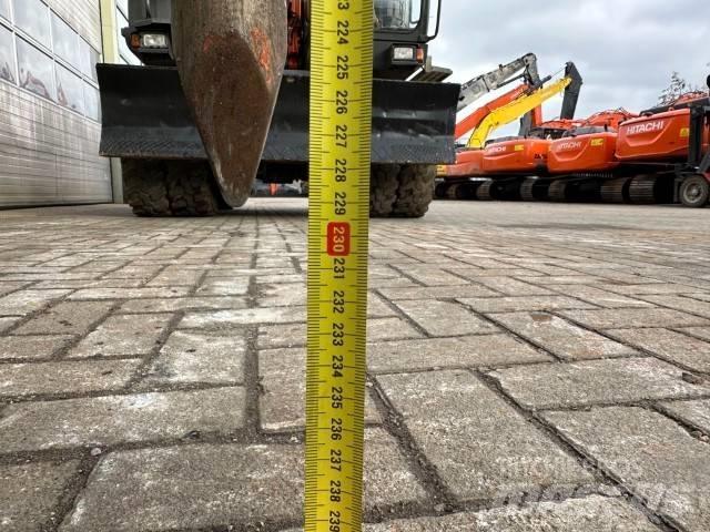 Tabe 1300 Ciocane / Concasoare