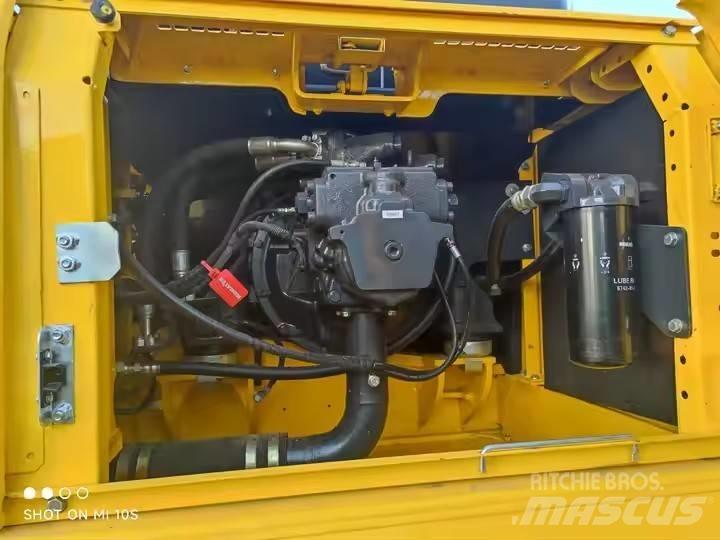 Komatsu PC350 Excavatoare pe șenile
