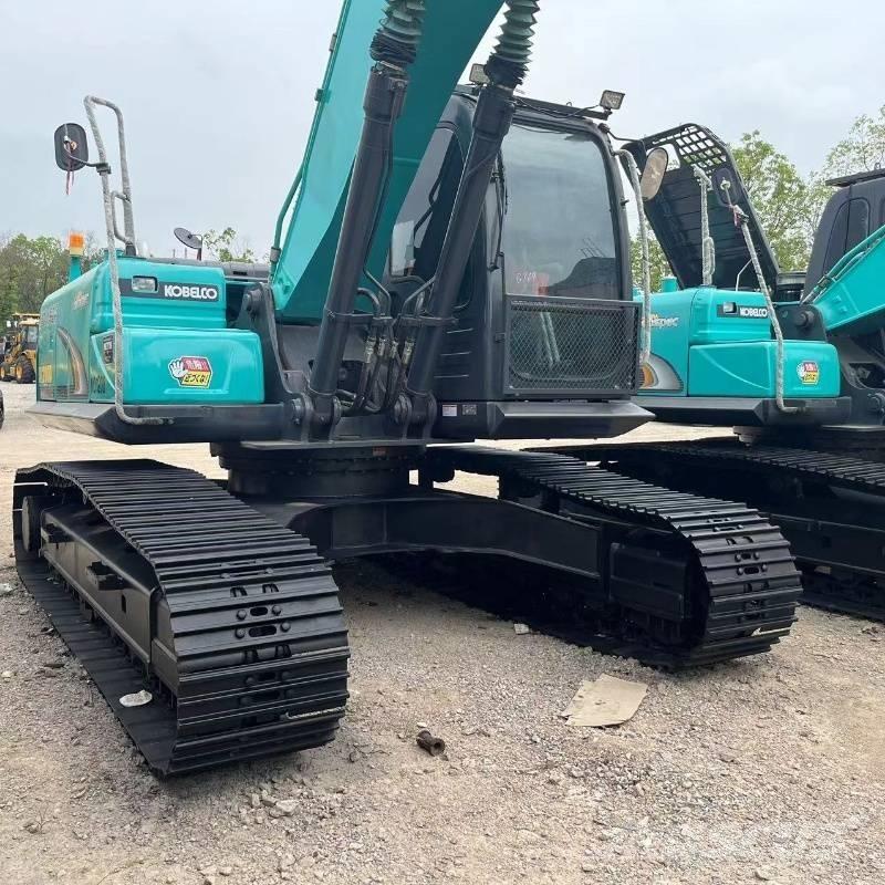 Kobelco SK 200 Excavatoare pe șenile
