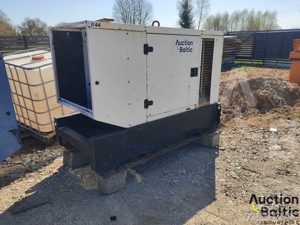Sdmo R44K Generatoare Diesel