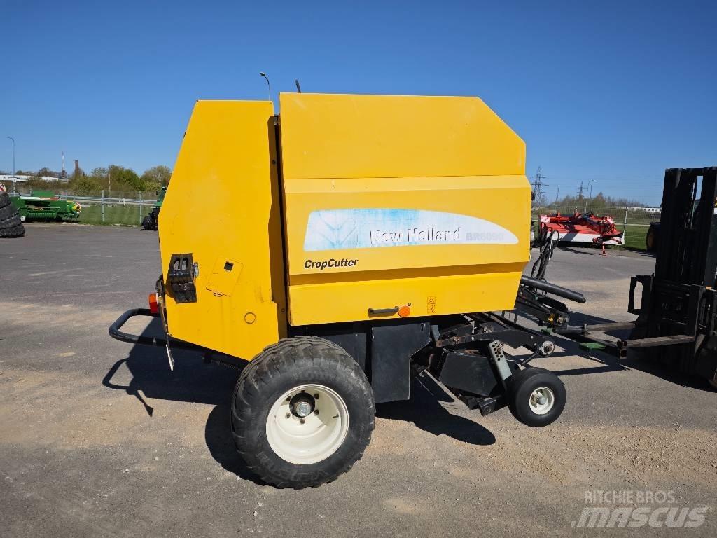 New Holland BR 6090 Masina de balotat cilindric