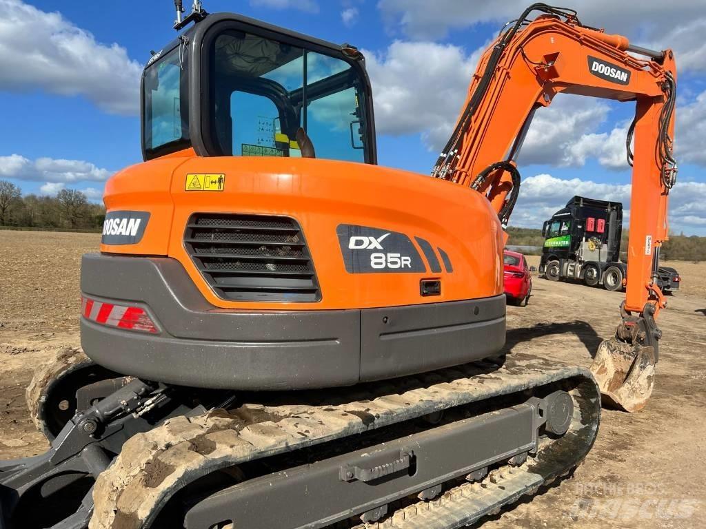 Doosan DX 85 R Excavatoare 7t - 12t