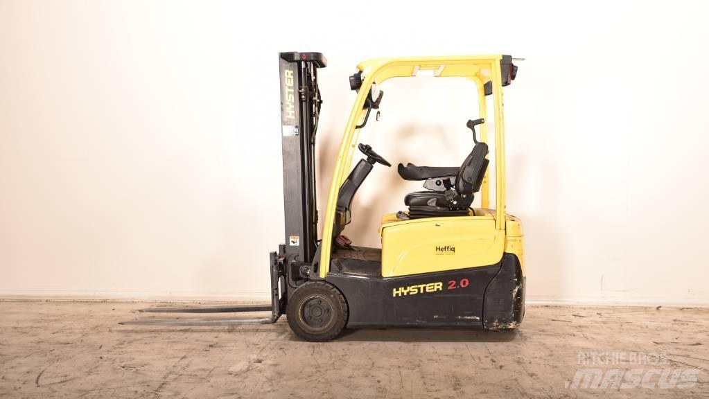 Hyster J2.0XNT Stivuitor electric