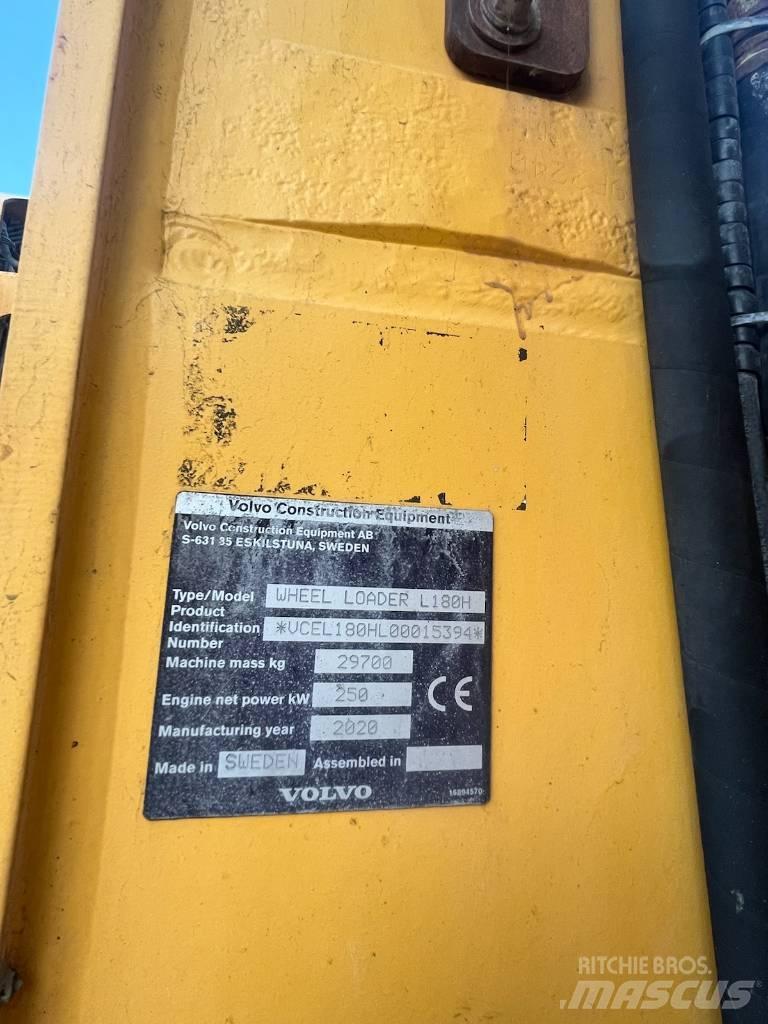 Volvo L 180 H Incarcator pe pneuri