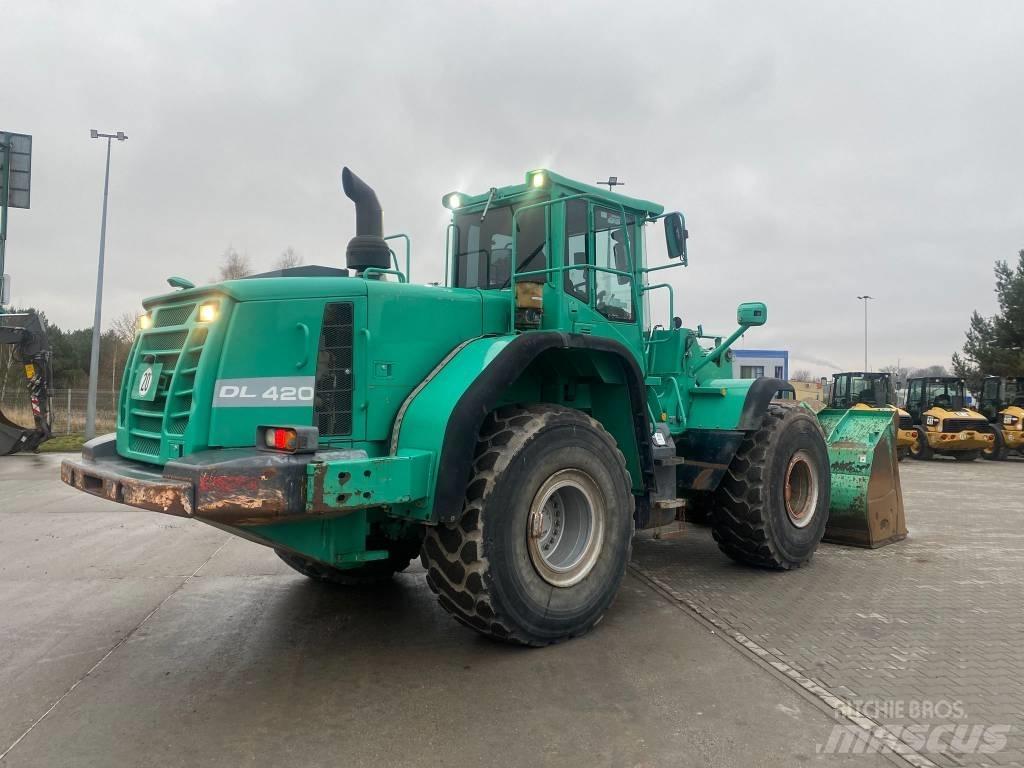 Doosan DL 420-3 Incarcator pe pneuri