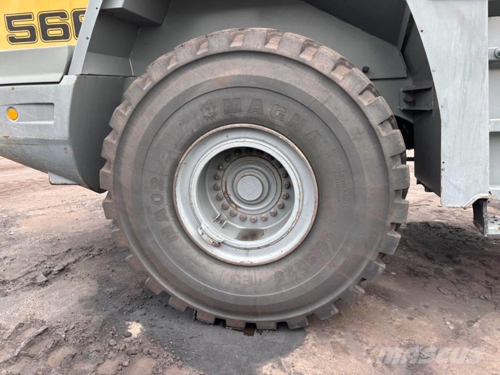 Liebherr L 566 Incarcator pe pneuri
