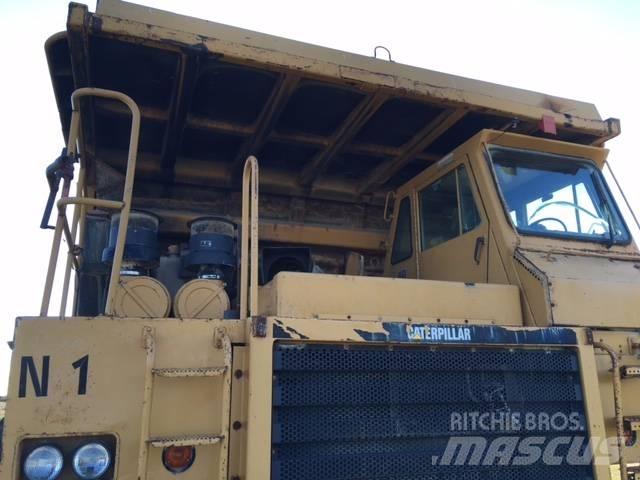 CAT 773B Camioane cu basculante rigide