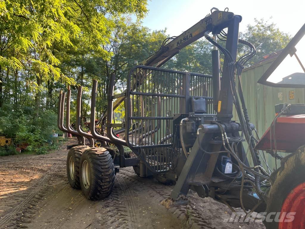 Kesla 122HD Remorci forestiere