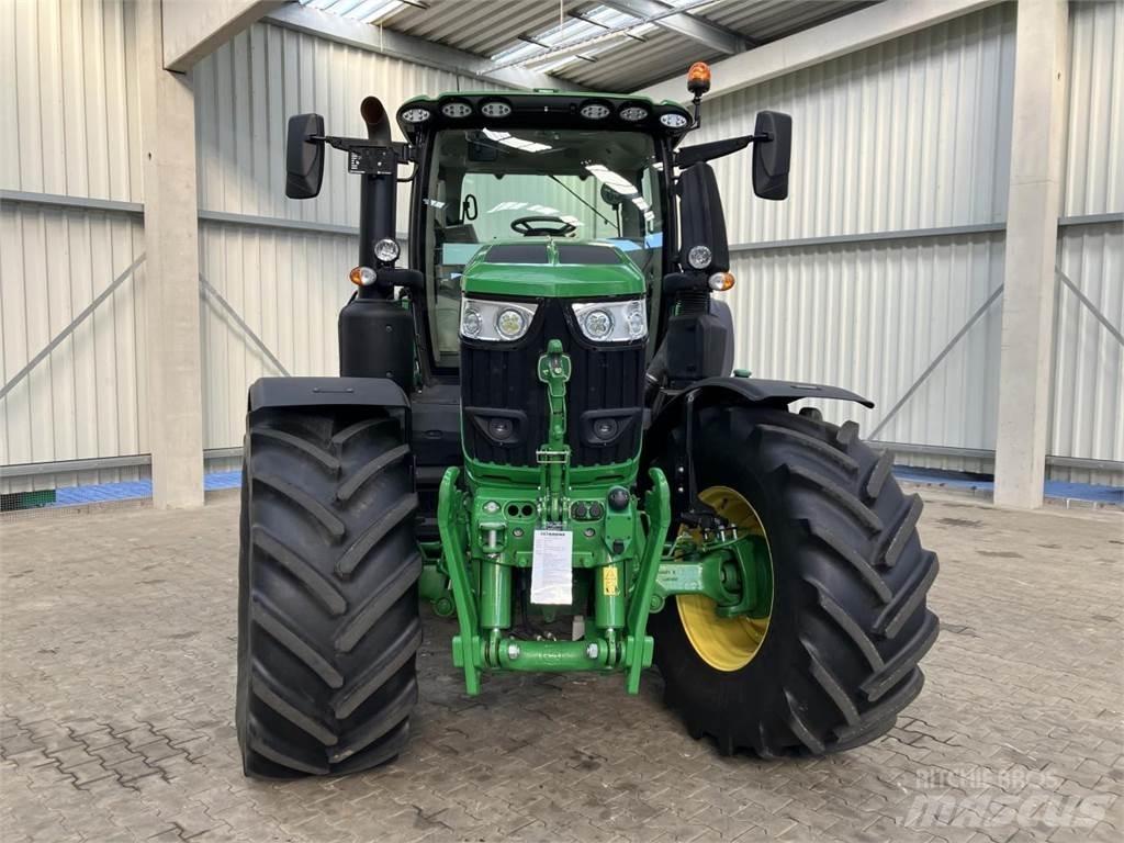 John Deere 6R 250 Tractoare
