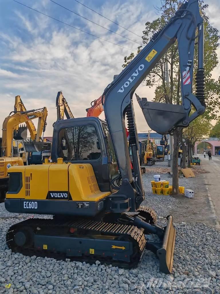 Volvo EC60 Excavatoare pe șenile
