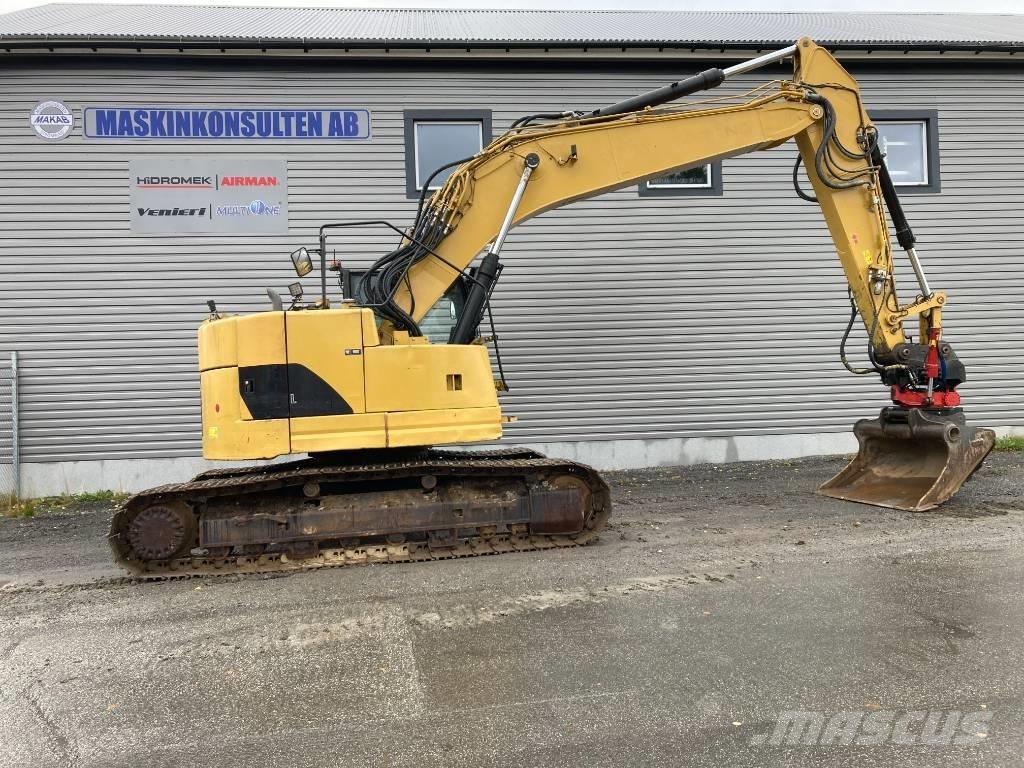CAT 321 D L Excavatoare pe șenile
