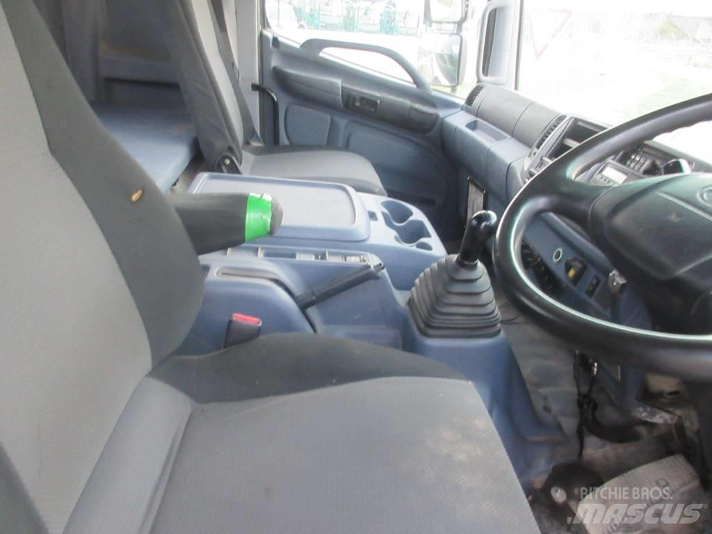 Hino 1826 Camion cu incarcator