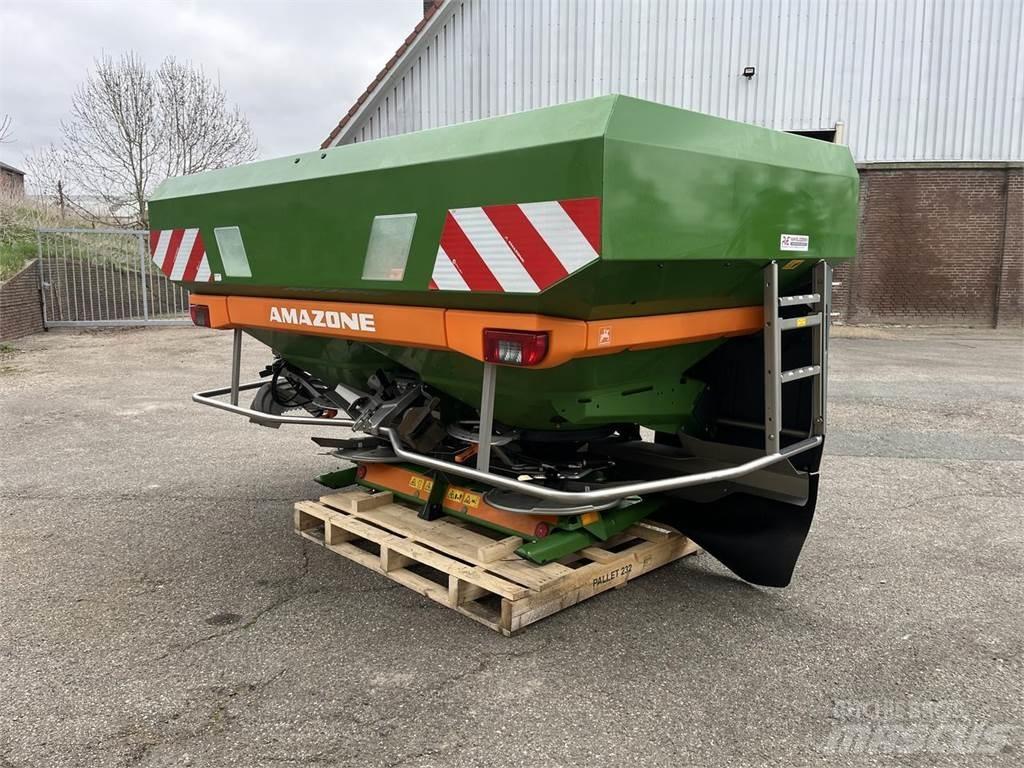 Amazone ZA-V 3200 Împrastierea mineralelor